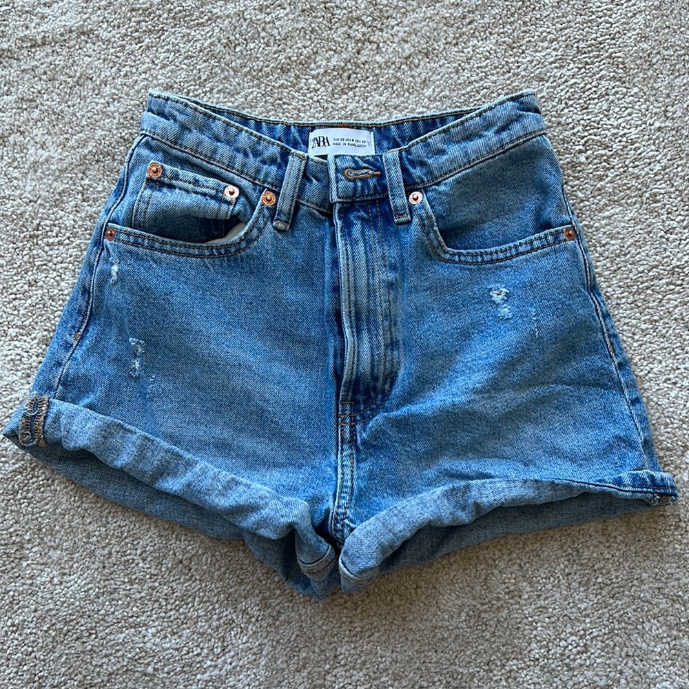 Zara high waisted shorts